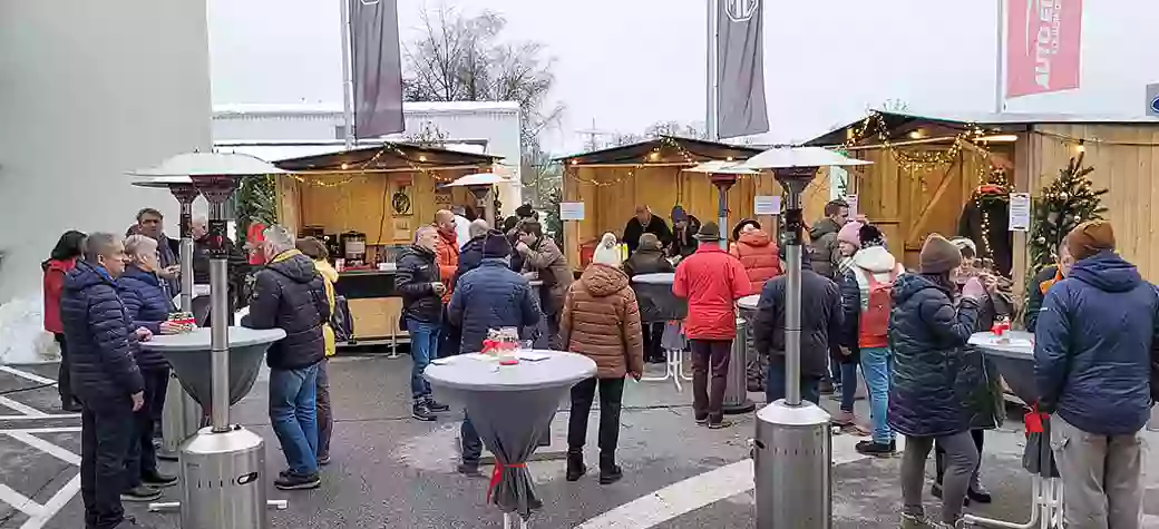 Weihnachtsmarkt bei Auto Eder Kolbermoor