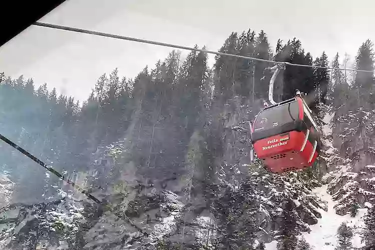 Skigebiet Kitzbühl Gondel